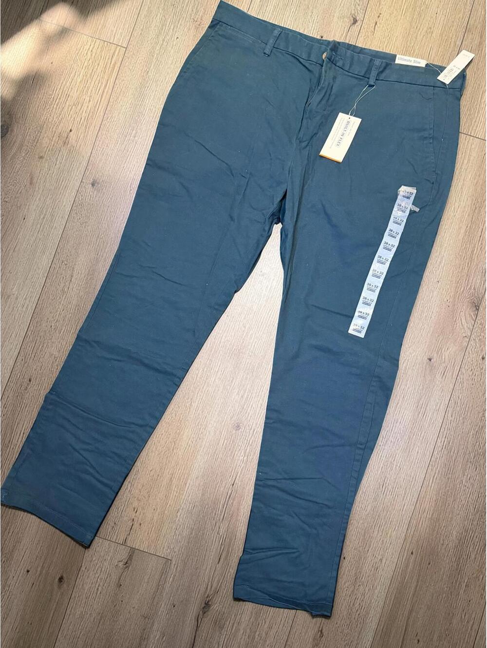 Old Navy Ultimate Slim Fit Chino Pants 38x32 Blue